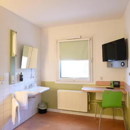 Hotel B&B Hotel Rostock-Broderstorf