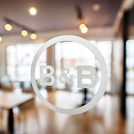 B&B Hotel Rostock-Broderstorf Hotel 3*