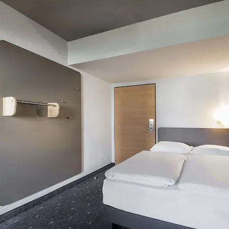 Rostock-broderstorf Hotel 3*