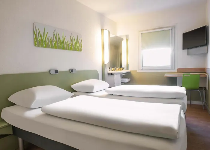 Rostock-broderstorf ホテル 3*