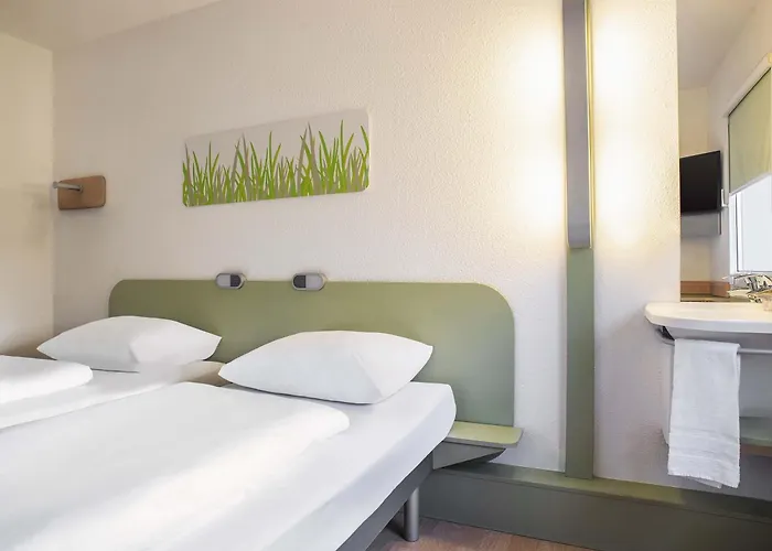 Rostock-broderstorf 3*